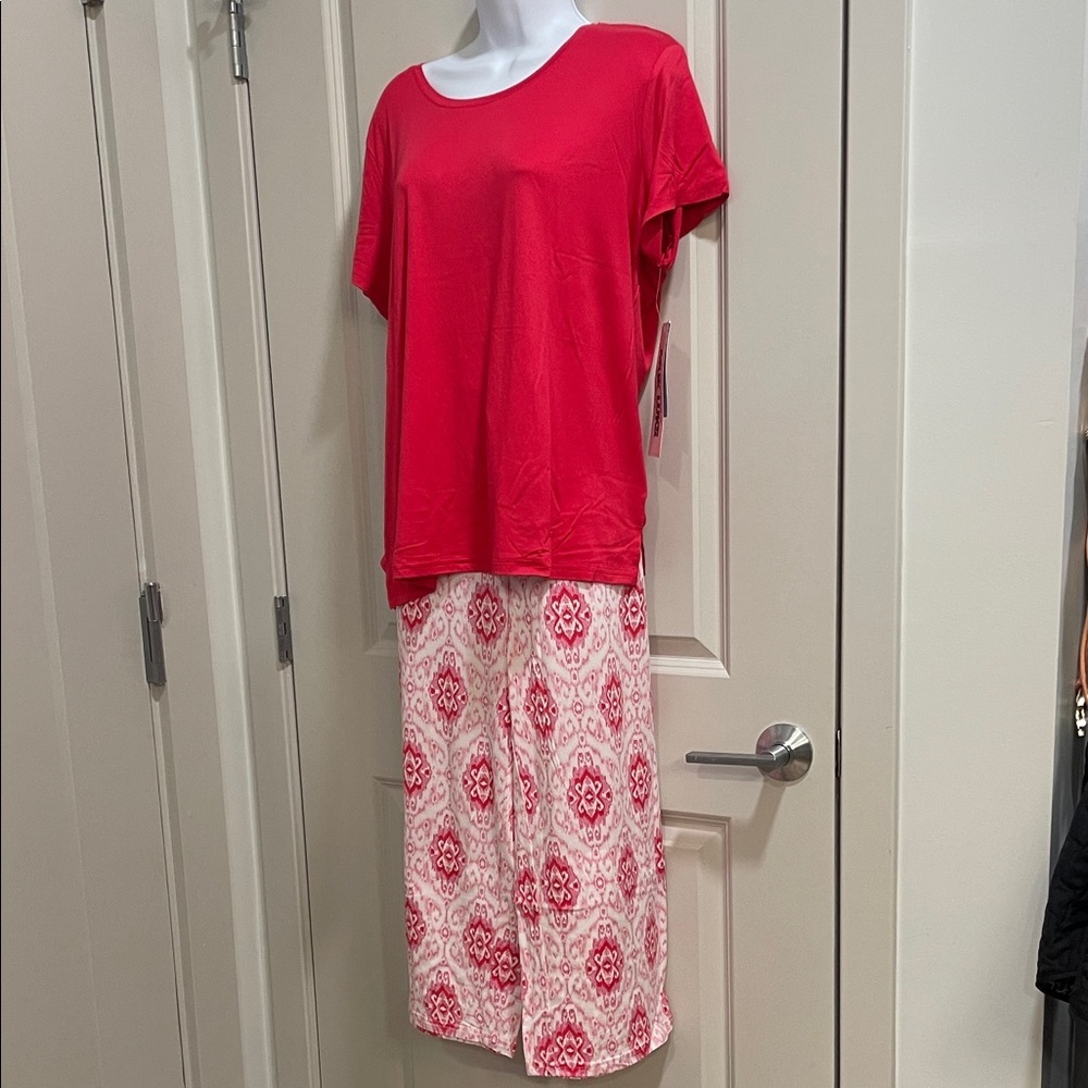 Muk Luks Vibrant Red Women’s PJ’s
